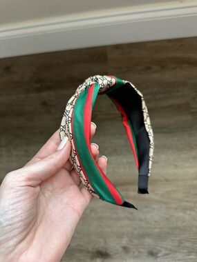 Gucci Beige Monogram Headband with Green and Red Stripe